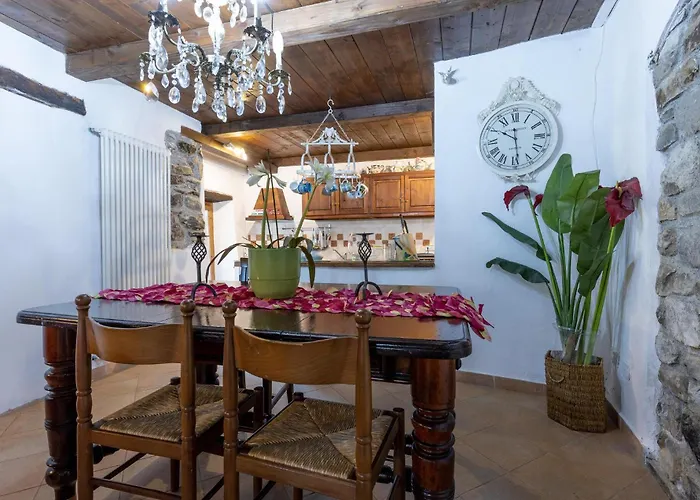 Casa Matilde * Comano (Tuscany)